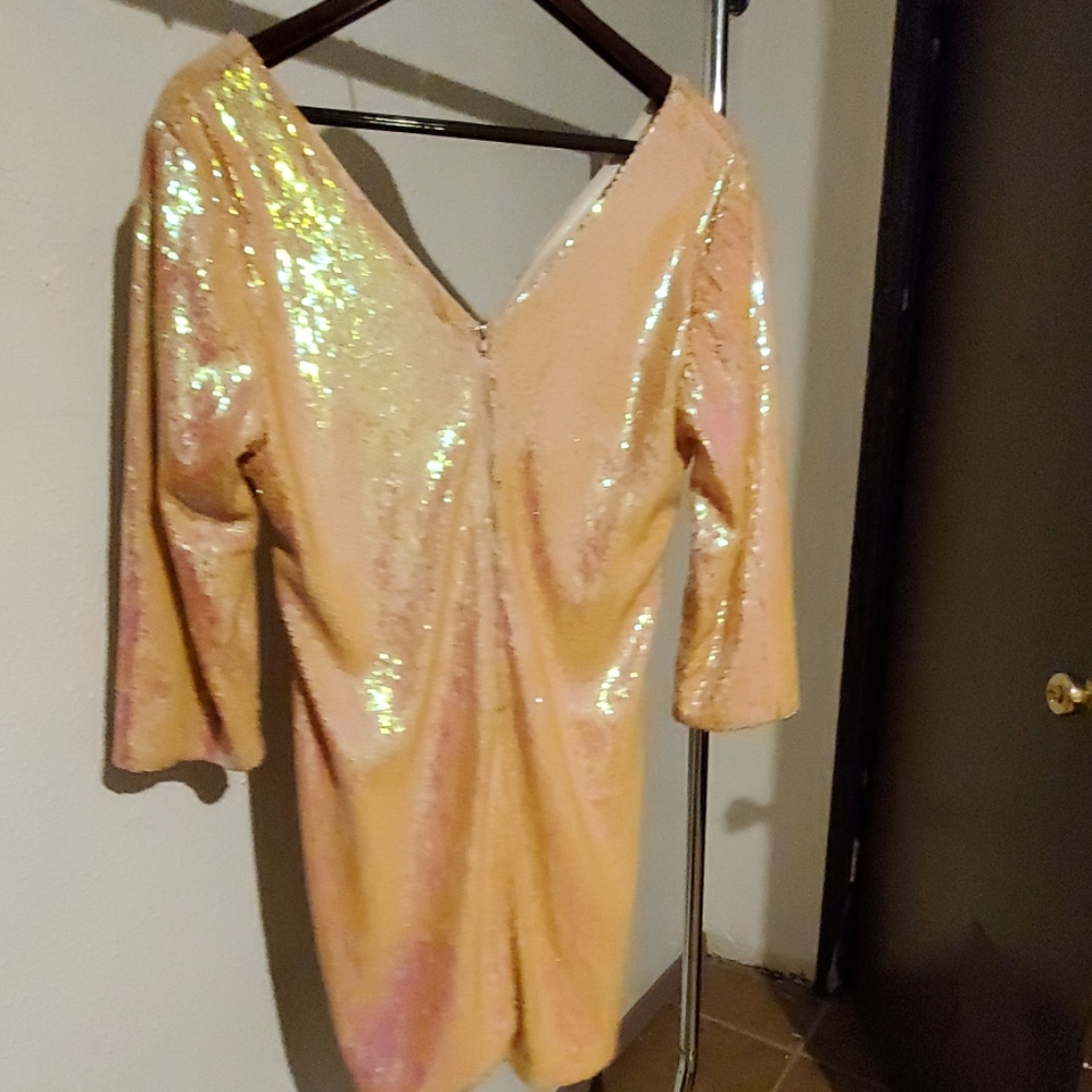 Mini dress - Picture 4 of 4